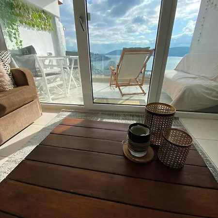 Calm Balcony With A View *